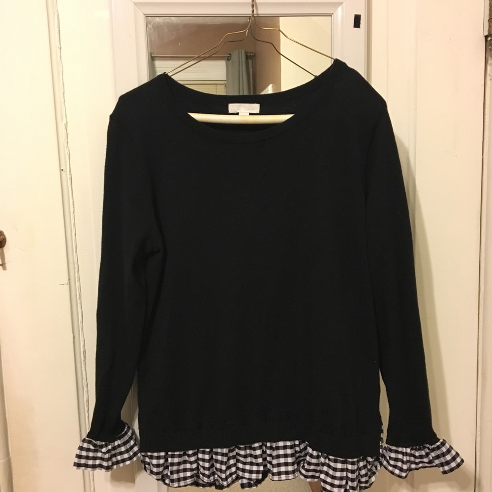 14th and Union Black sweater with gingham ruffle